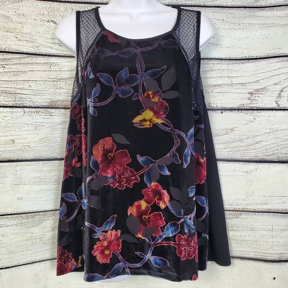 Maurices Plus size 1x Black velvet tank top